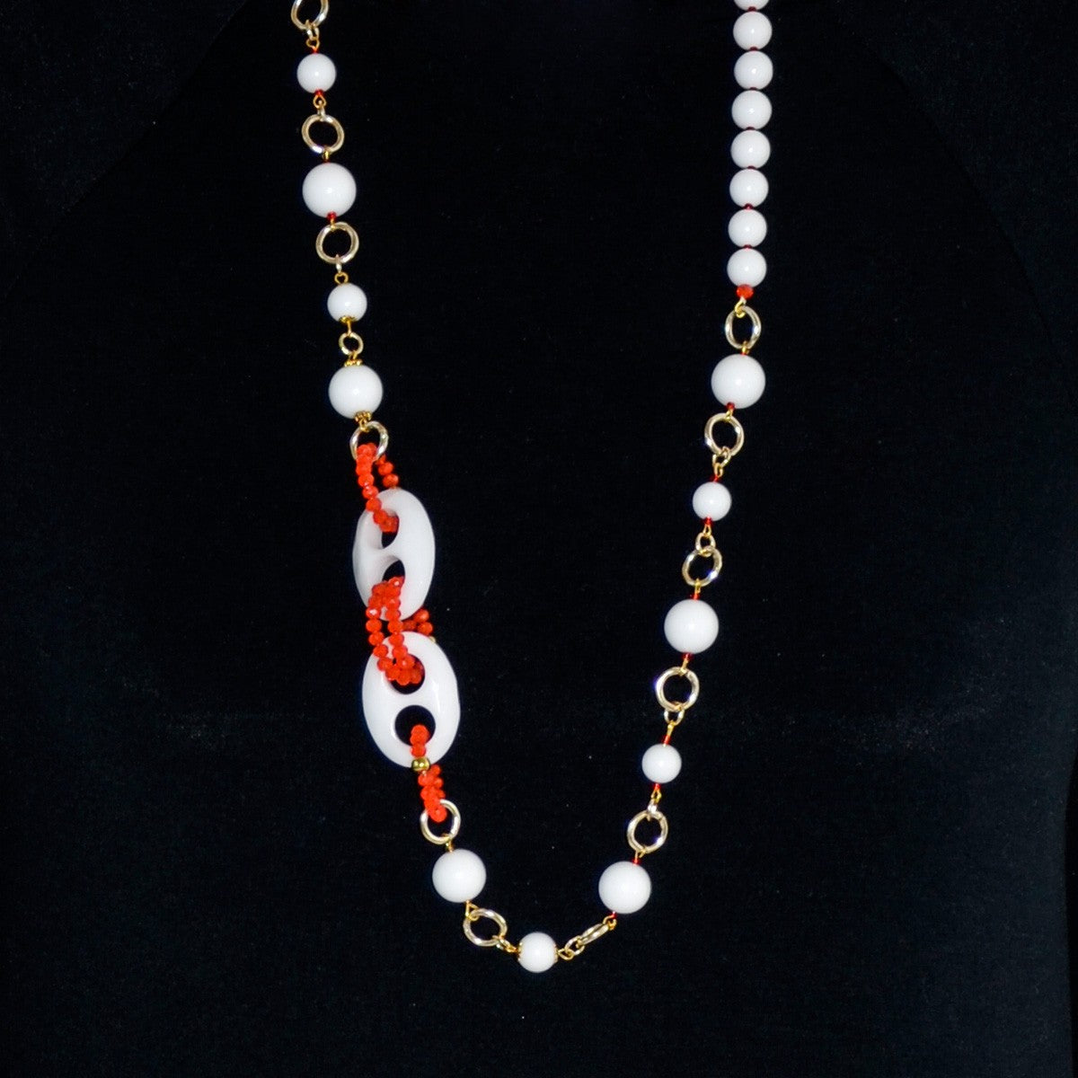 Collana LE PIETRE .035, perle agata, cristalli arancio, maglie dorate e marinare cristallo.