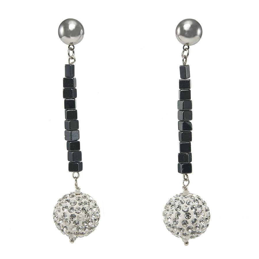 Orecchini GARBO Vintage .007 sfere bianche strass, filo cubetti ebanite bottone acciaio.