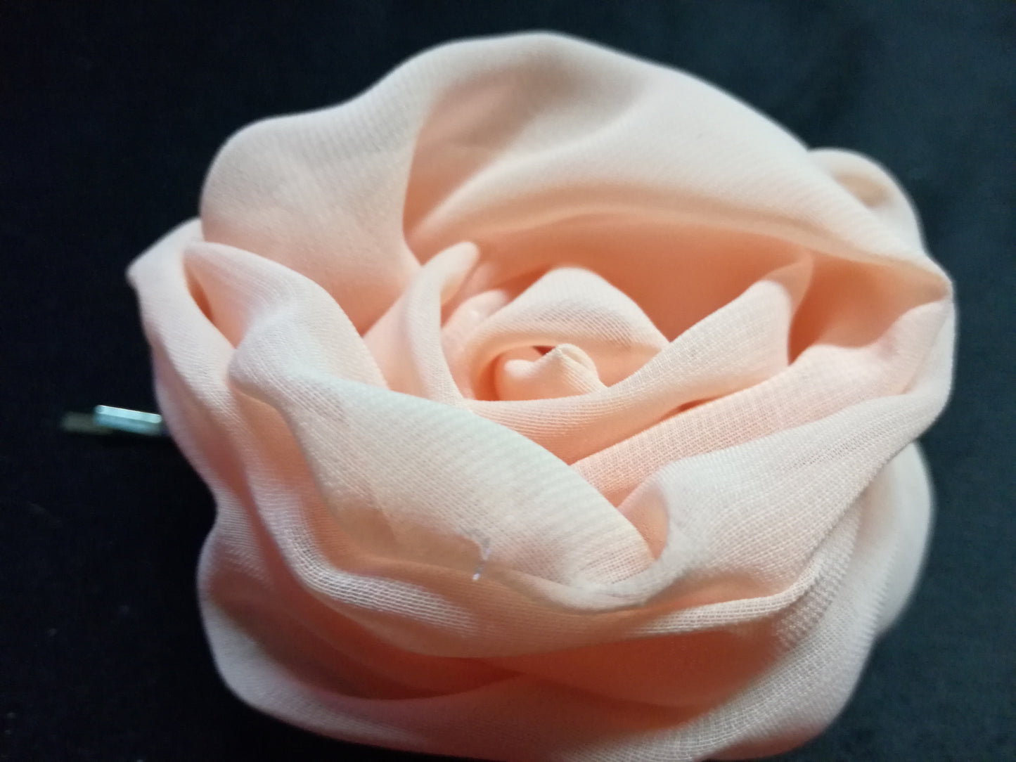 CHIFFON .004 fermaglio per capelli, rosa in chiffon colore rosa classico.