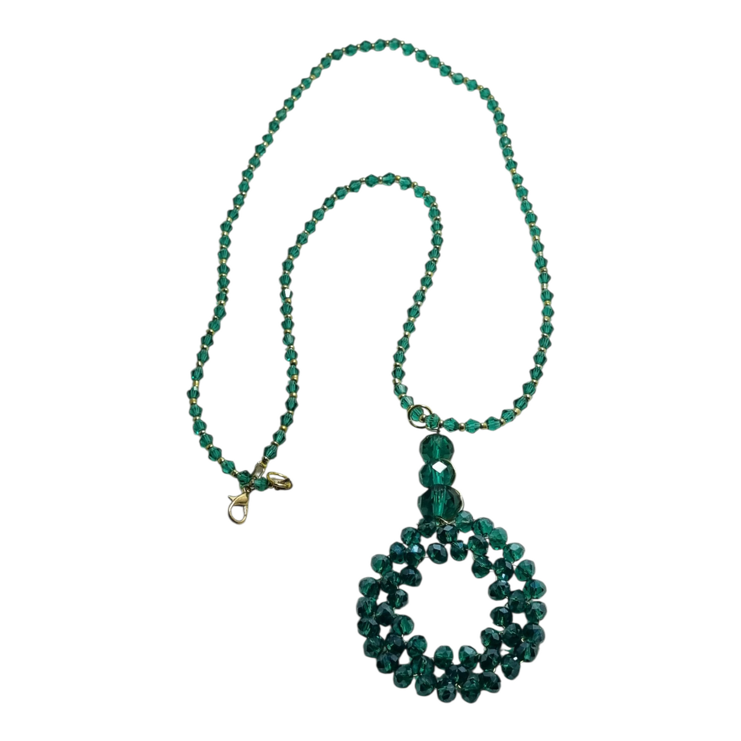 Collana I CRISTALLI .116 Filo piccoli cristalli smeraldo ciondolo rotondo