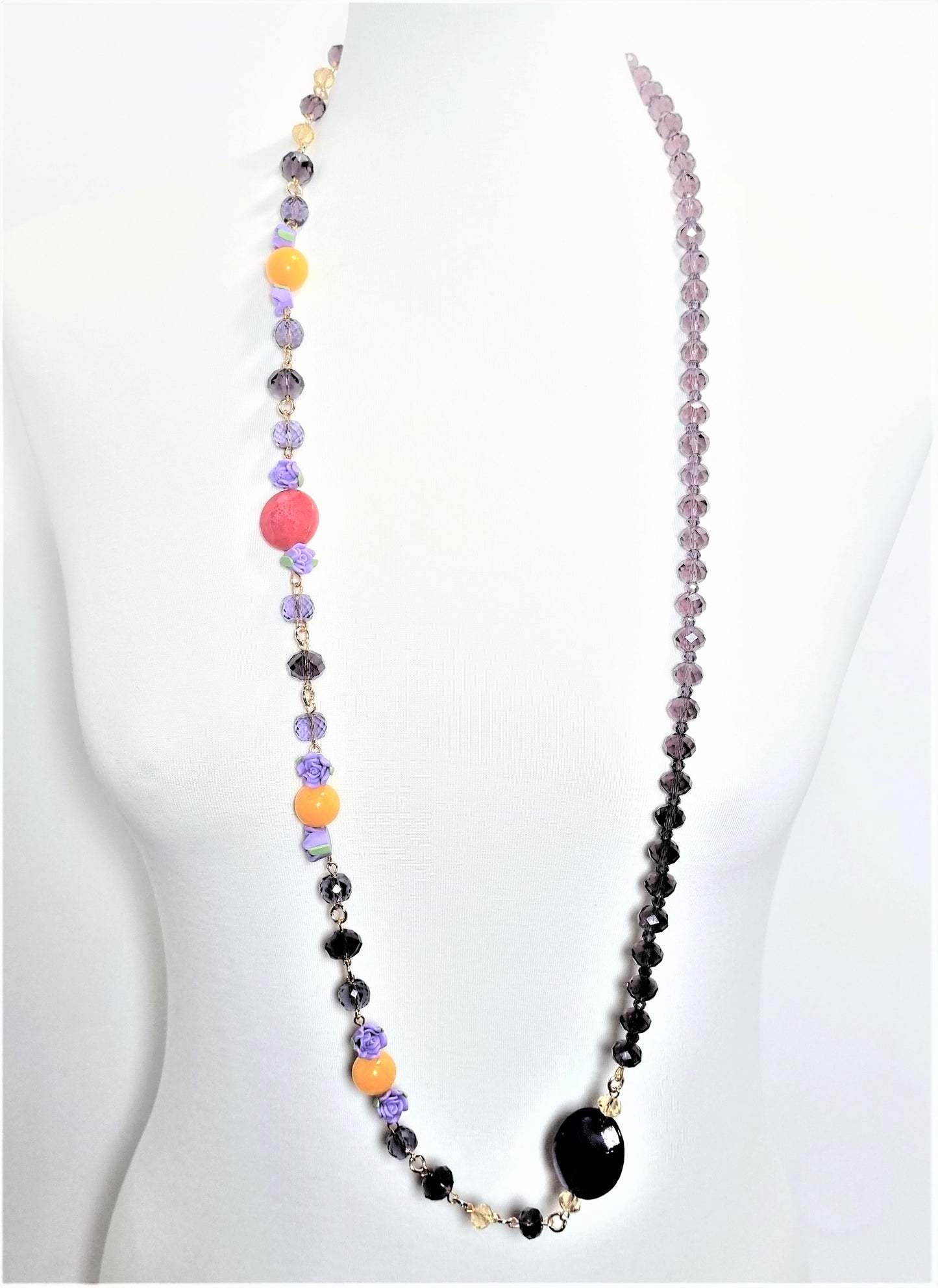 Collana LE ROSE .009 perle agata gialla quarzo rosa e cristalli viola con rose resina viola.