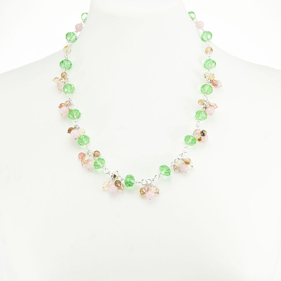 Collana I CRISTALLI .054 collier cristalli verdi con ciondolini quarzo bianco e rosa.