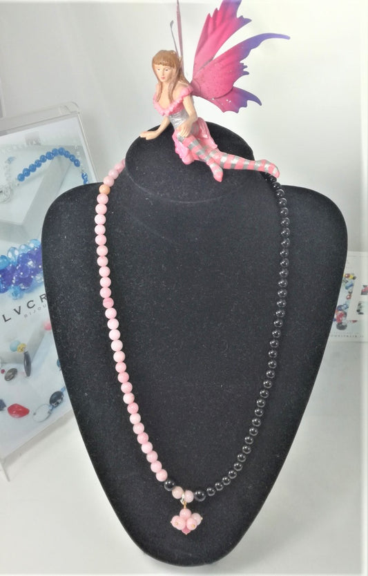 Collana LE PIETRE .048 un filo perle onice e quarzo rosa con ciondolo.