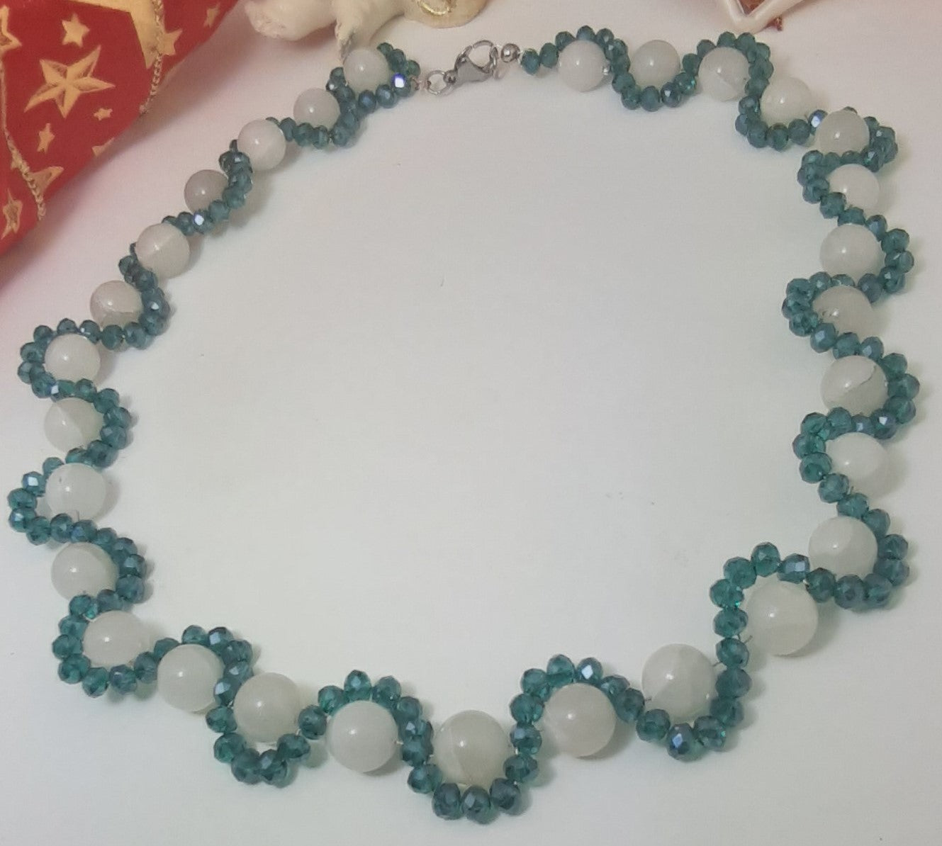 Collana ZELDA .046 girocollo spirale cristalli smeraldo e perle