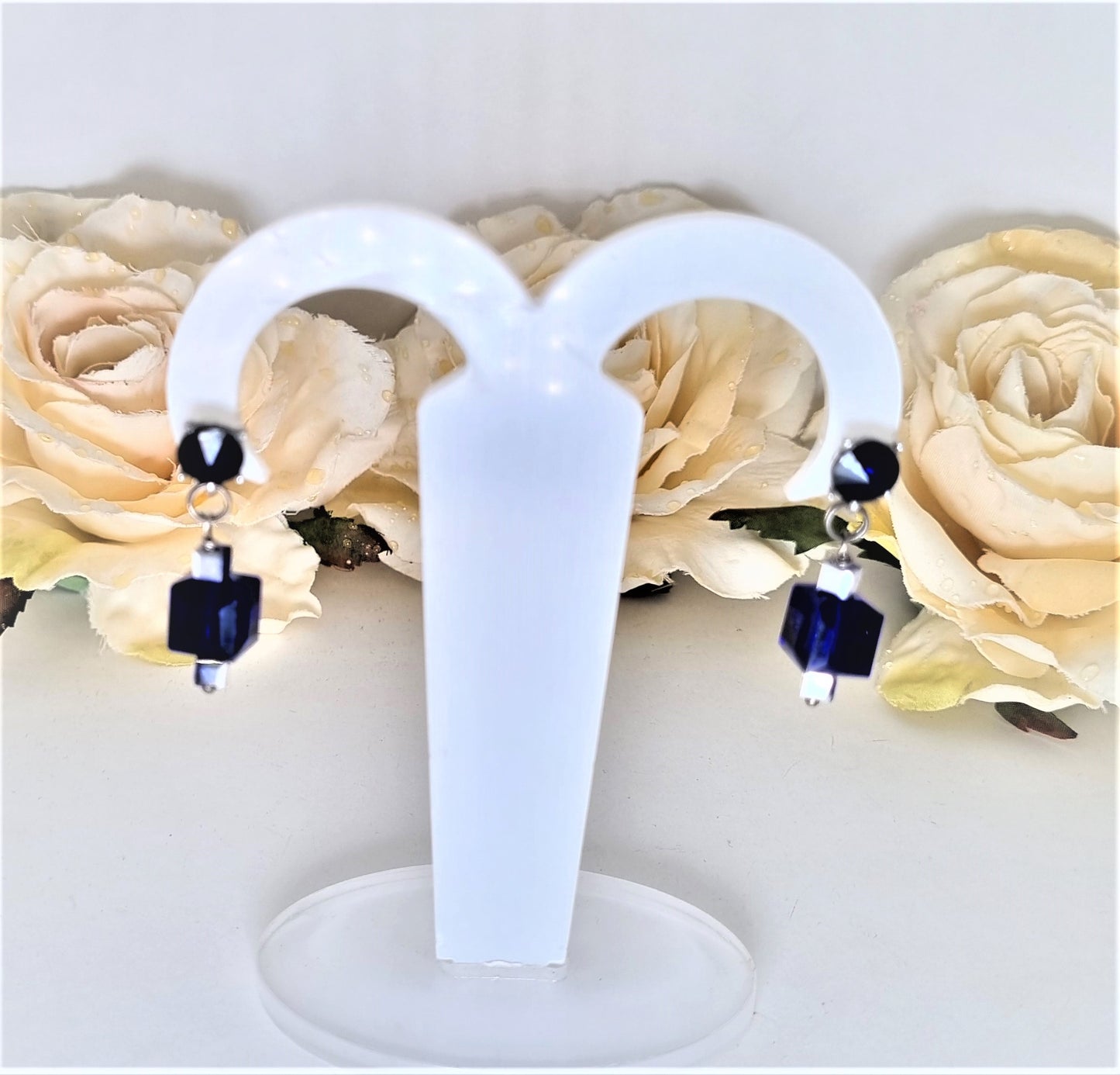 Orecchini OUTLET I CRISTALLI .045 monachella con cristallo blu