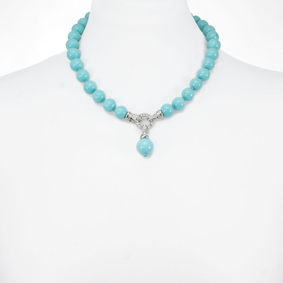Collana SOPHIA i colori .010,  perle montate filo seta con nodo, chiusura strass a gancio e perla a ciondolo.