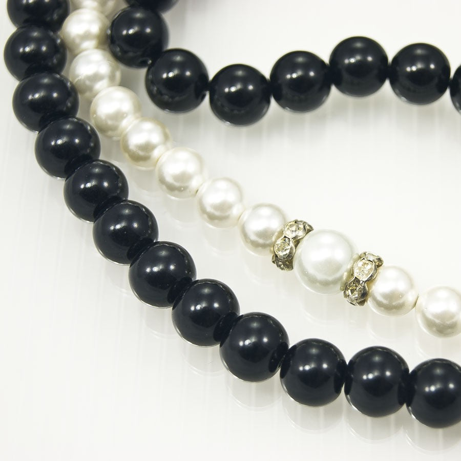 Collana LE PERLE .010 girocollo di perle in onice e bianche di maiorca.