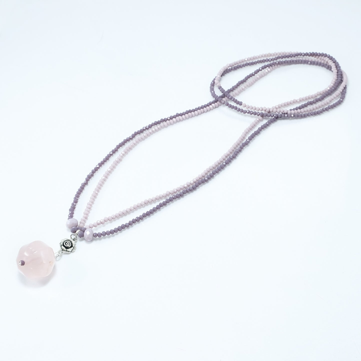 Collana I CRISTALLI .065 due lunghi fili cristalli viola e lavanda grande perla quarzo rosa